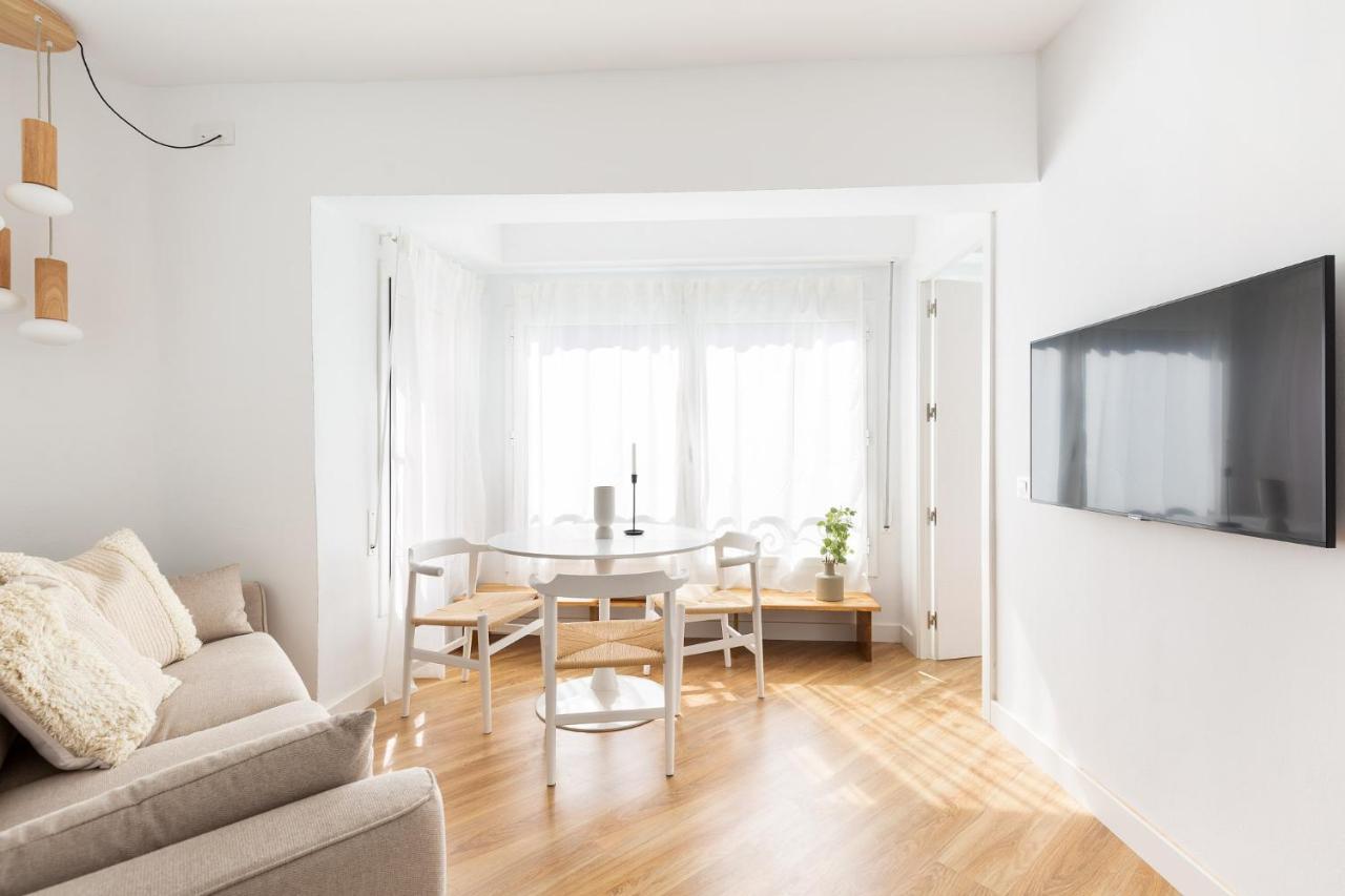 Wow Apartments By Olala Homes L'Hospitalet de Llobregat Buitenkant foto